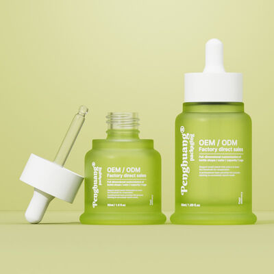 Botella de suero de aceite esencial con estampado en caliente que ofrece un embalaje cosmético elegante y atractivo para productos para el cuidado de la piel