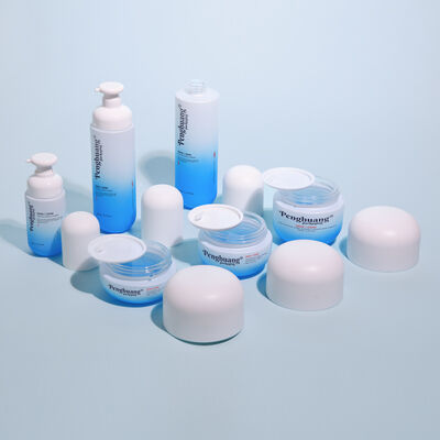 Set de envases cosméticos de vidrio con acabado de serigrafía, logo y color personalizados