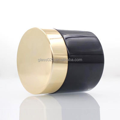 Material de cristal de empaquetado del tarro negro brillante de la crema 60g con la tapa plástica