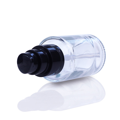 Botella de vidrio de empaquetado de la bomba de la loción de la fundación líquida negra vacía de la botella F034