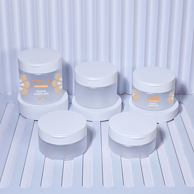 Envase plástico helado tamaño grande del tarro con Flip Cover 180ml 240ml 300ml