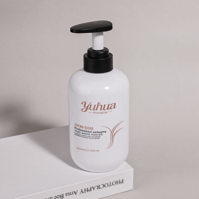 Botella cosmética redonda de PET de 500 ml fabricada con material reciclable que respalda iniciativas de envasado sostenible en cosméticos